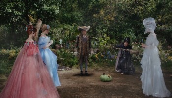 Once.Upon.a.Crime.2023.1080p.WEB-DL.Hindi.5.1-Japanese.ESub.x264-HDHub4u.Tv.mkv.0001.th.jpg
